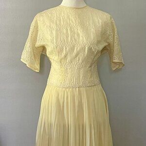 Vintage 1960s L'Aiglon Yellow Eyelet Dress